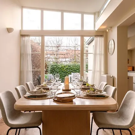 Spacious House For 6 Persons With Sunny Terrace In Knokke Διαμέρισμα