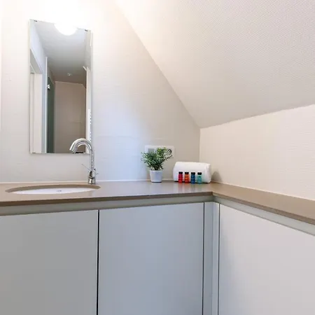 Spacious House For 6 Persons With Sunny Terrace In Knokke Διαμέρισμα