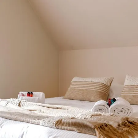 Spacious House For 6 Persons With Sunny Terrace In Knokke Διαμέρισμα *